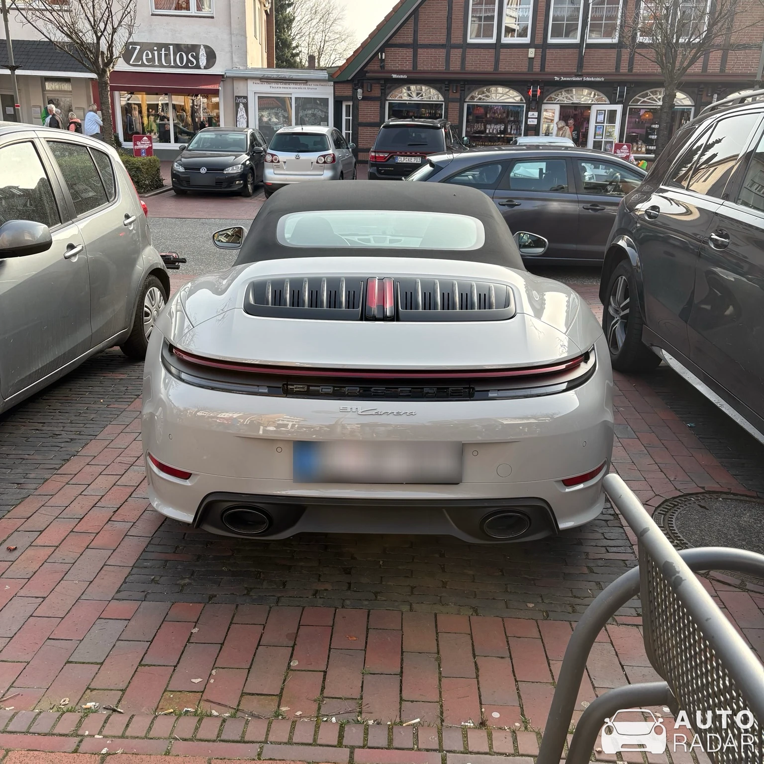 Porsche 992 Carrera Cabriolet MkI spotted in Bad Zwischenahn