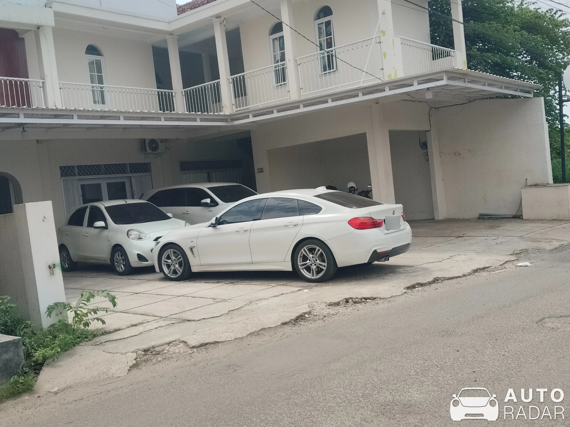 BMW 4 Series F36 Gran Coupé spotted in Serang, Indonesia