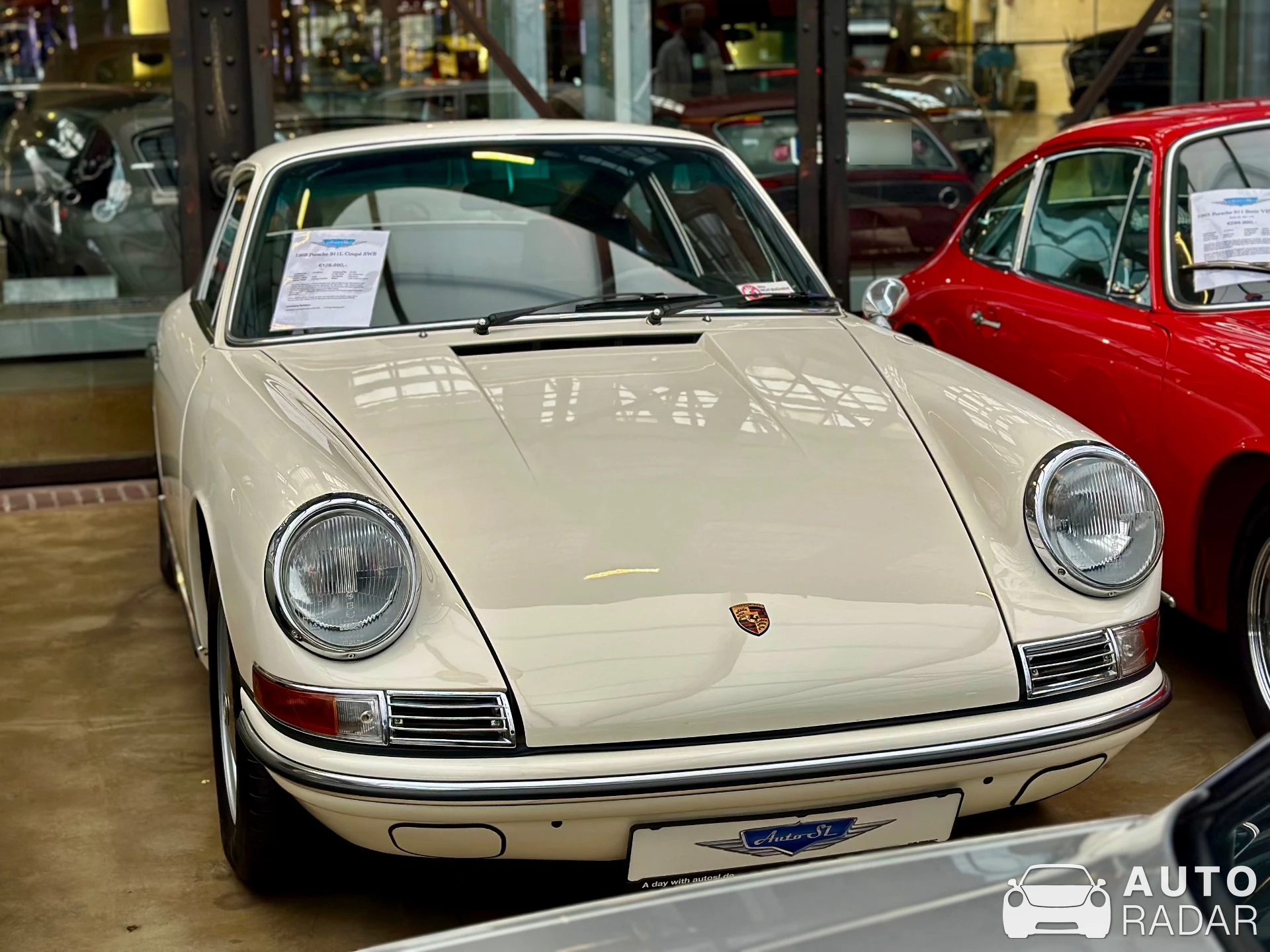Porsche 911 S spotted in Düsseldorf, Germany