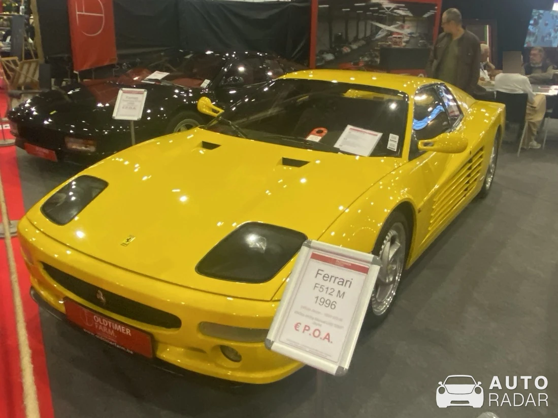 Ferrari F512 spotted in Lyon