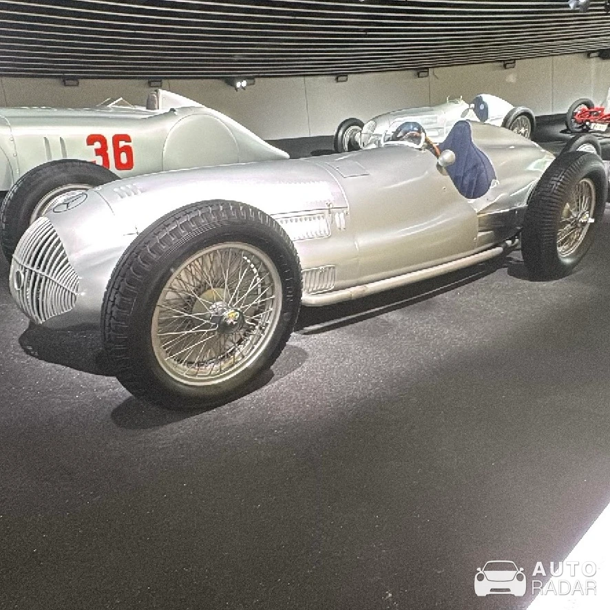 Mercedes-Benz W154 spotted in Stuttgart