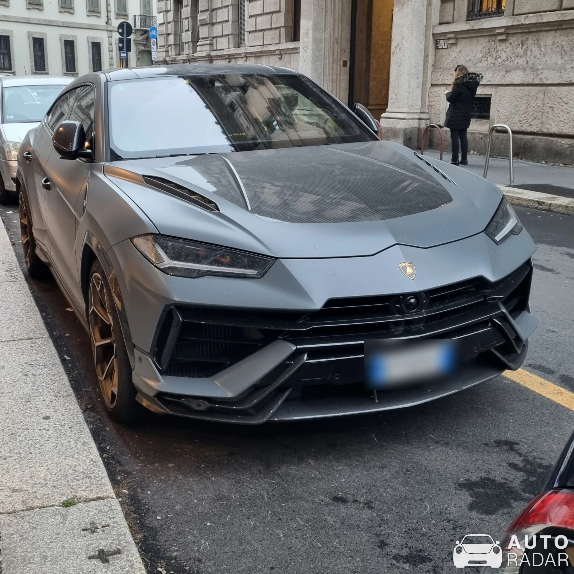 Lamborghini Urus Performante spotted in Milano, Italia