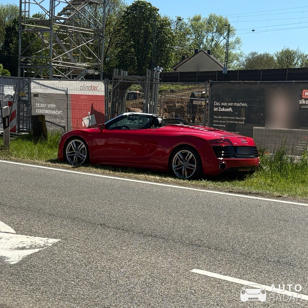 Audi R8 V10 Spyder 2013 spotted in Neuwied