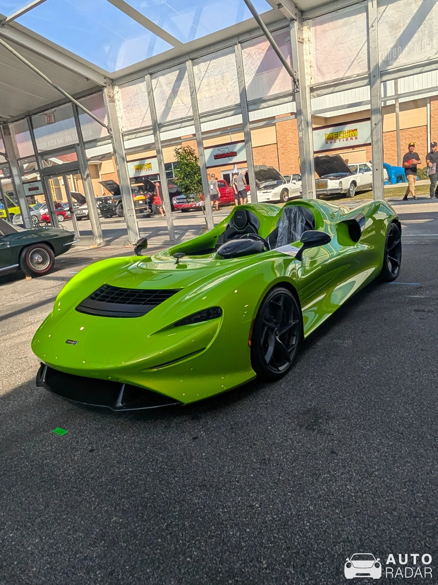 McLaren Elva spotted in Magaragadi, Nepal
