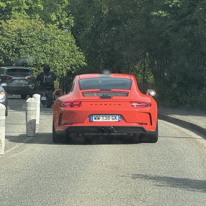 Porsche 991 GT3 Touring