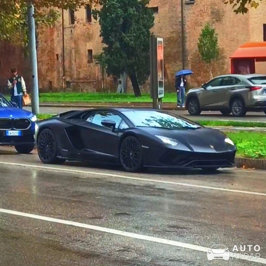 Lamborghini Aventador S LP740-4 spotted in Bologna, Italy