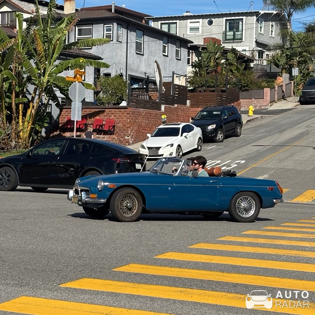 MG MGB spotted in Hermosa Beach, United States