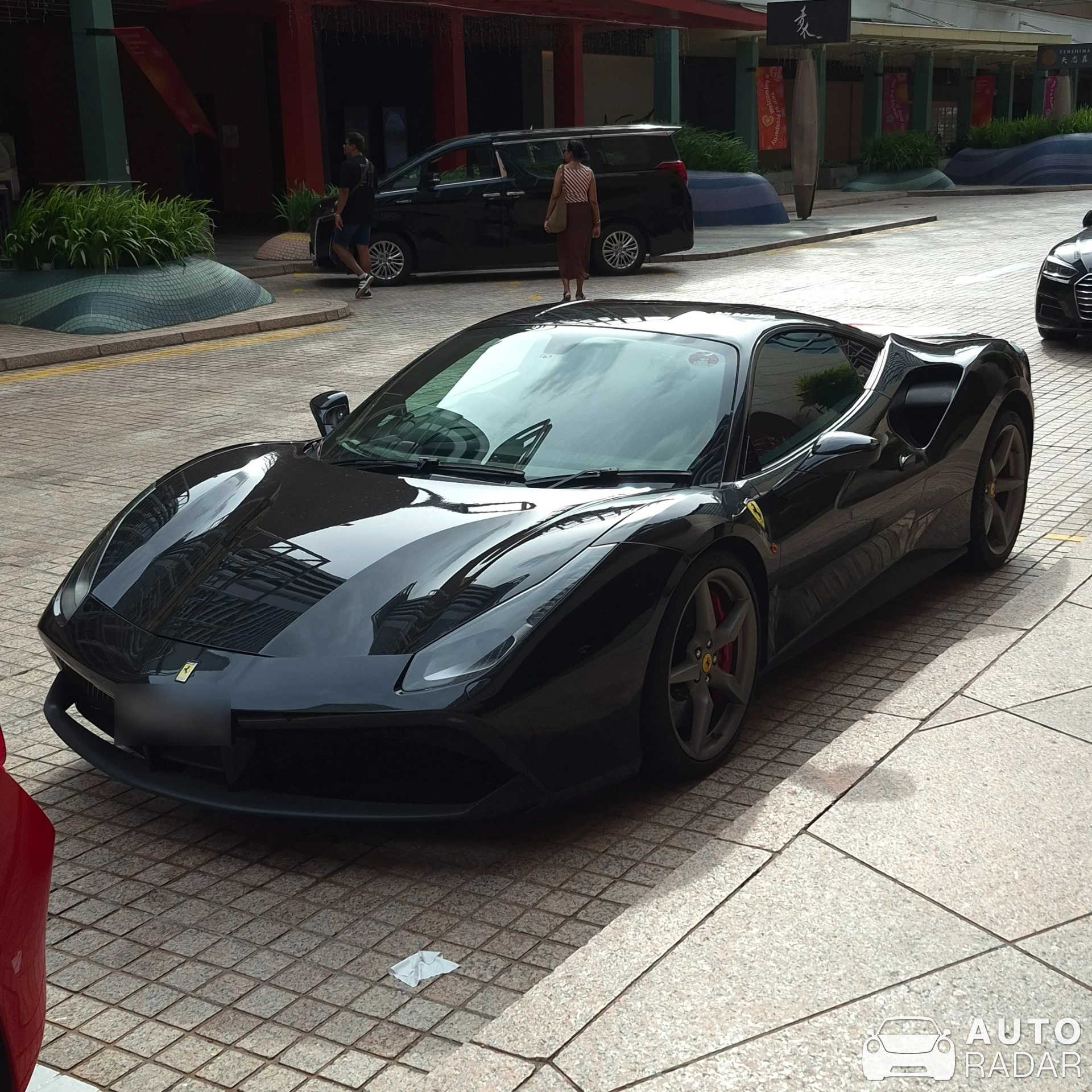 Ferrari 488 GTB spotted in Singapore, Singapore