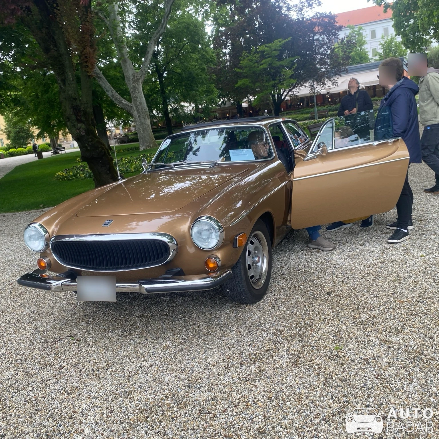 Volvo P1800 S spotted in Balatonfüred