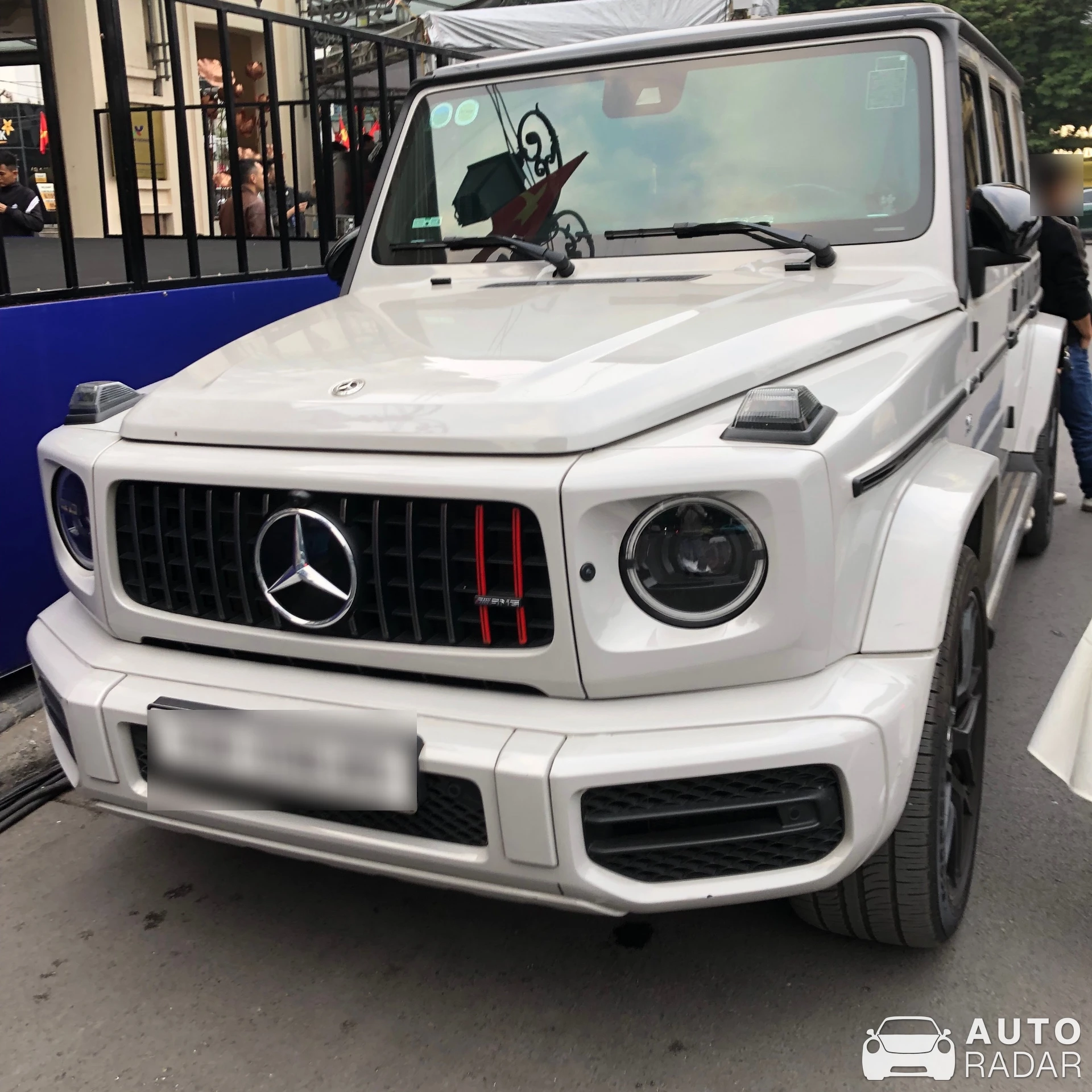 Mercedes-Benz G 63 W463 spotted in Tràng Tiền, Vietnam