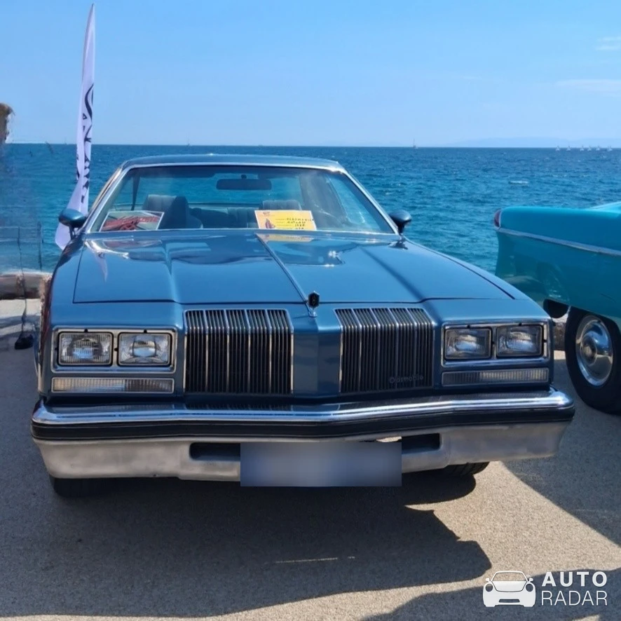 Oldsmobile Cutlass Salon spotted in Alimos