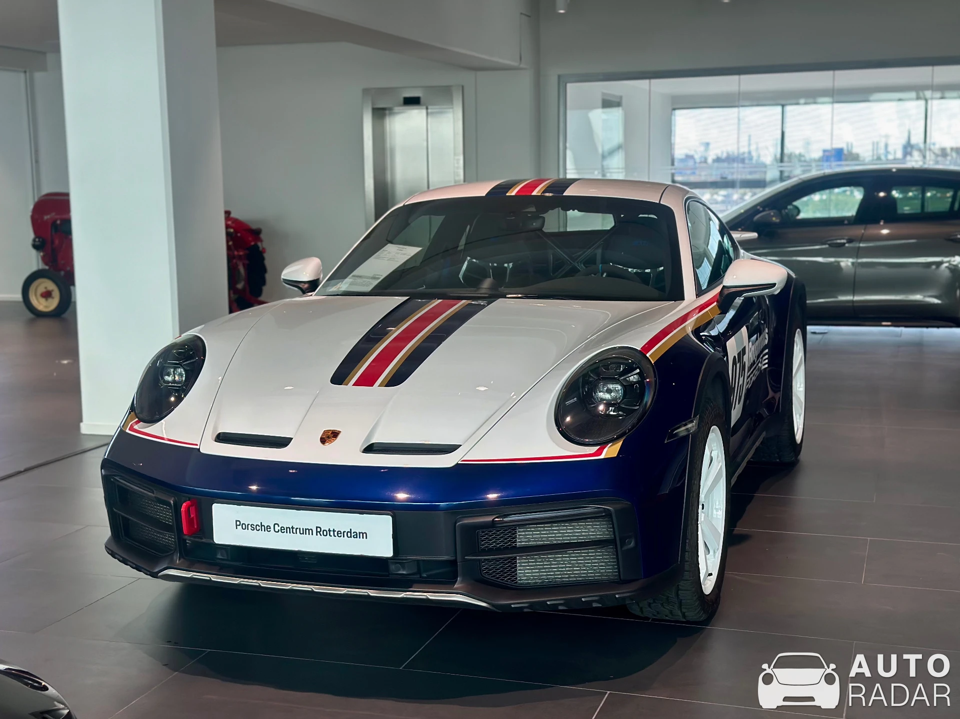 Porsche 911 Dakar spotted in Rotterdam