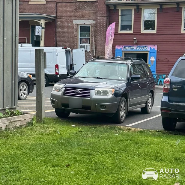 Subaru Forester SG5 STI spotted in Frenchtown