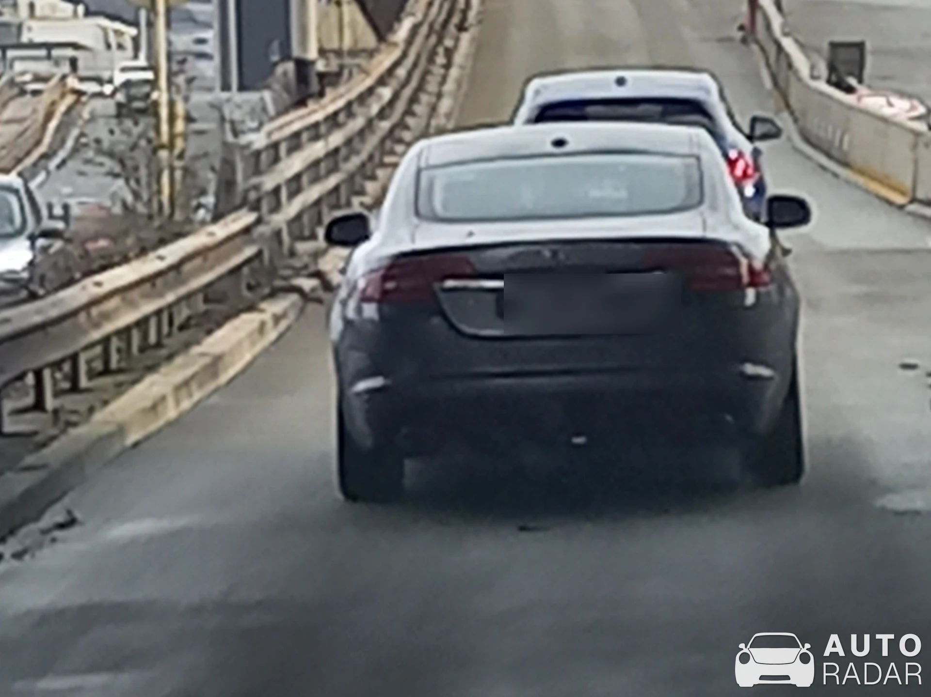 Jaguar XF 2012 Facelift spotted in Annecy, France