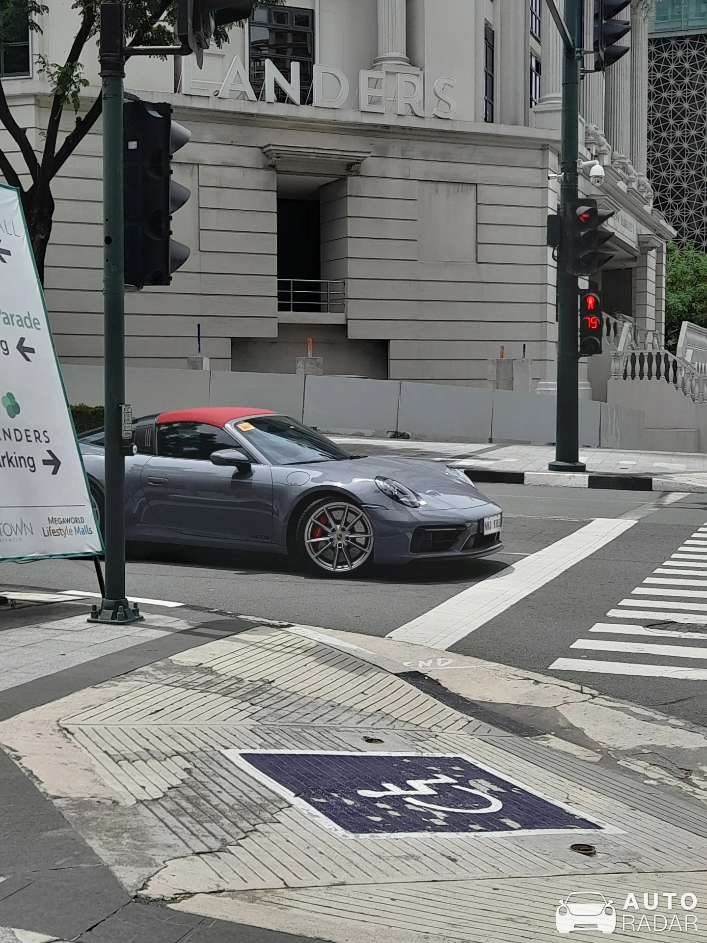 Porsche 992 Targa 4 GTS MkI spotted in Taguig, Philippines