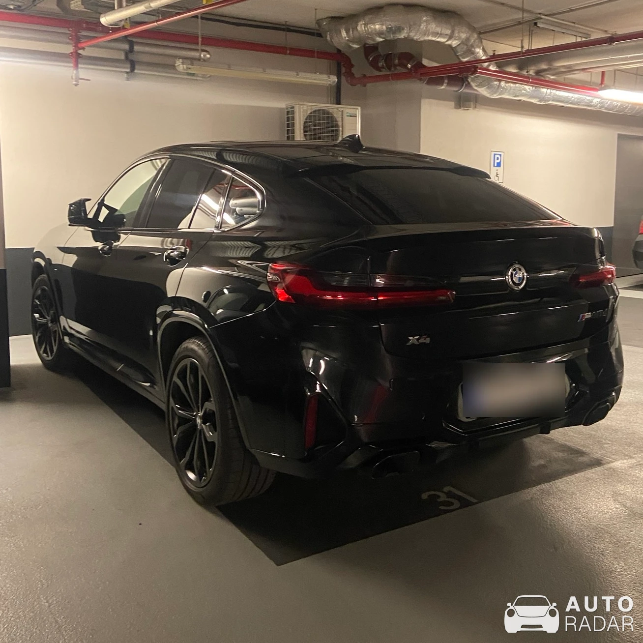 BMW X4 M35i F26 spotted in Dresden