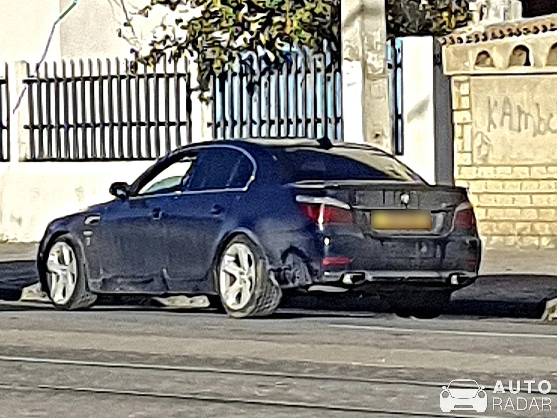 BMW M5 E60 2007 spotted in Algiers