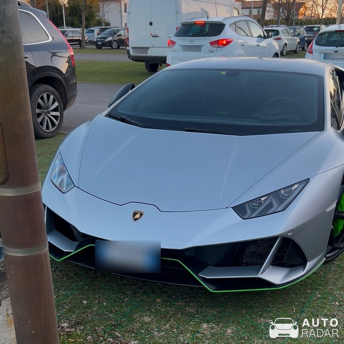 Lamborghini Huracán LP640-4 EVO spotted in Mogliano Veneto, Italy