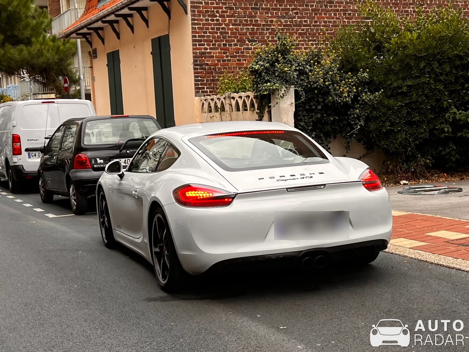 Porsche 987 Cayman GTS spotted in Le Touquet-Paris-Plage