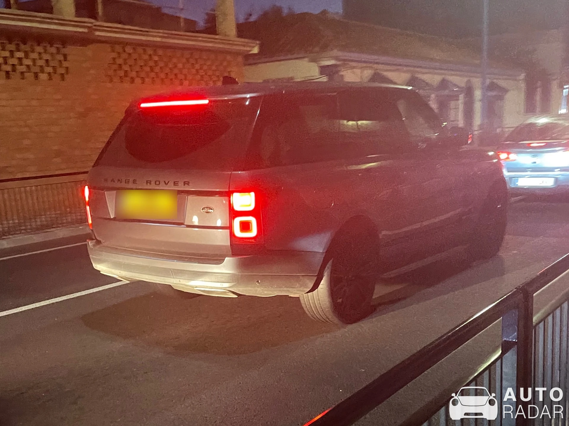 Land Rover Range Rover Vogue spotted in Campamento, Espanha