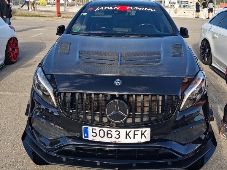 Mercedes-AMG A 35 W177