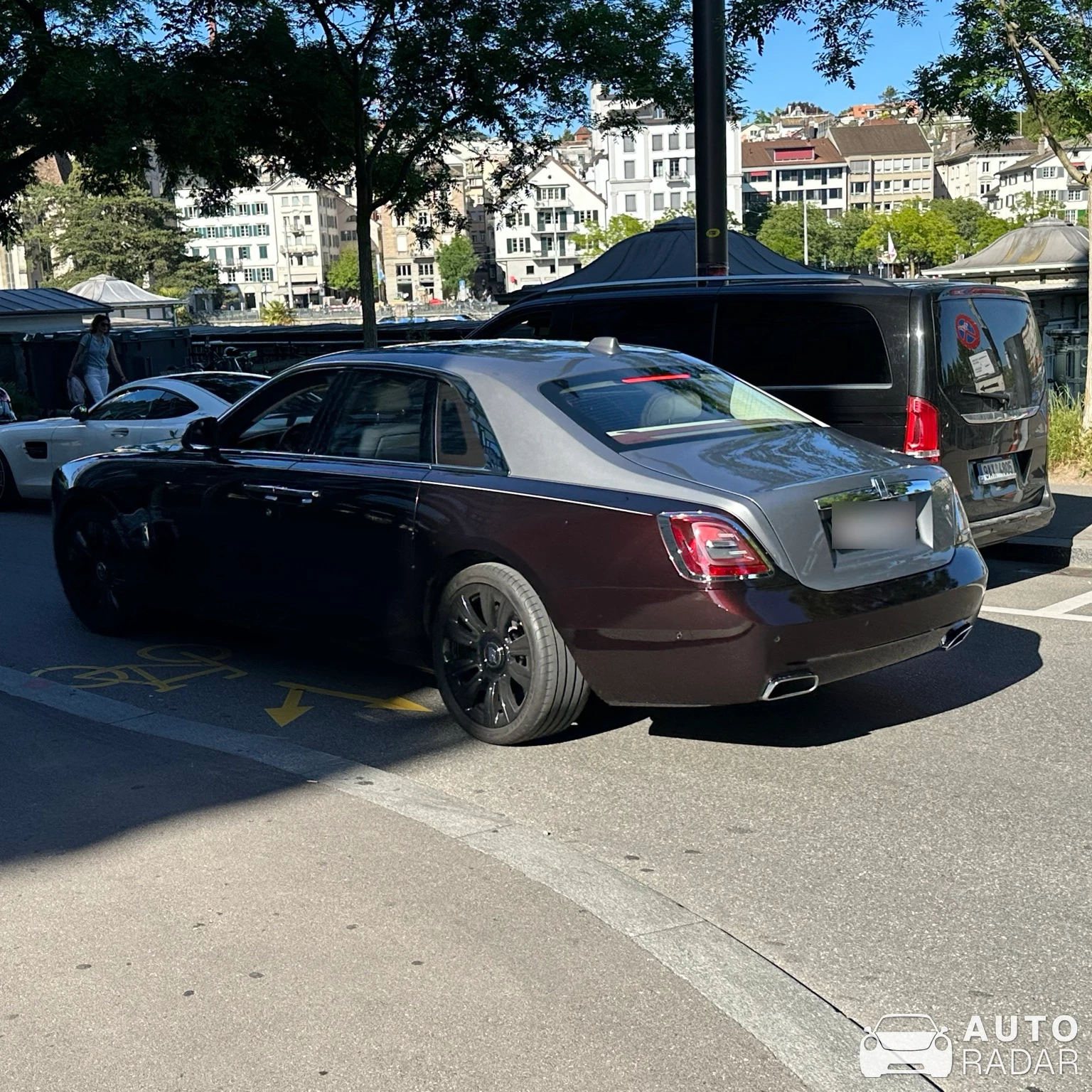 Rolls-Royce Ghost II spotted in Zürich