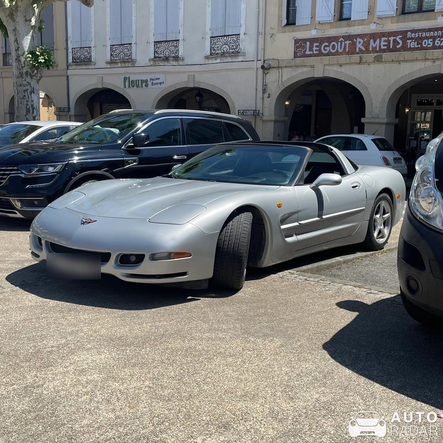 Chevrolet Corvette C5 spotted in Mirande