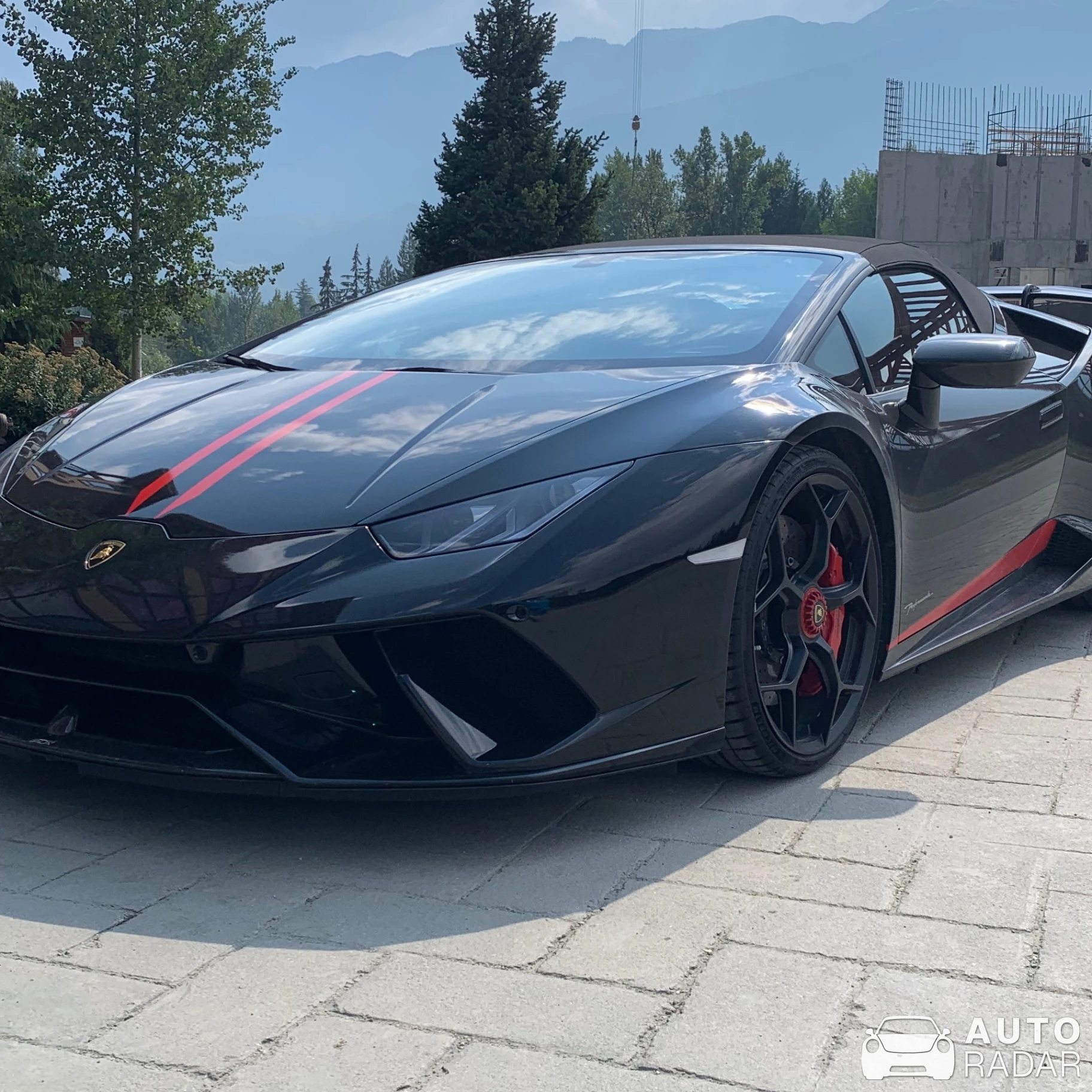 Lamborghini Huracán LP640-4 Performante Spyder spotted in Revelstoke, Canada