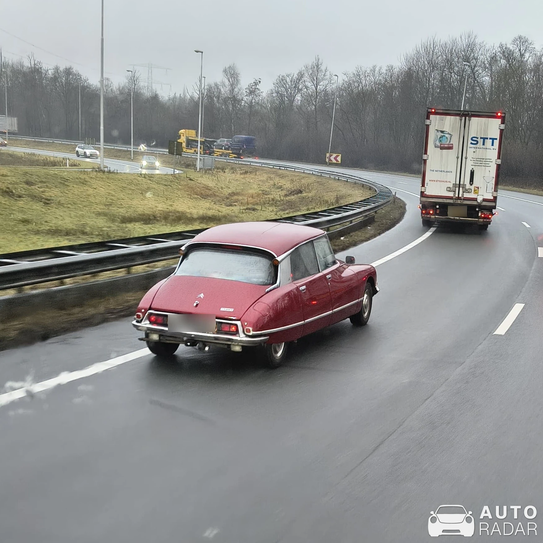 Citroën DS 19 spotted in Nieuwegein