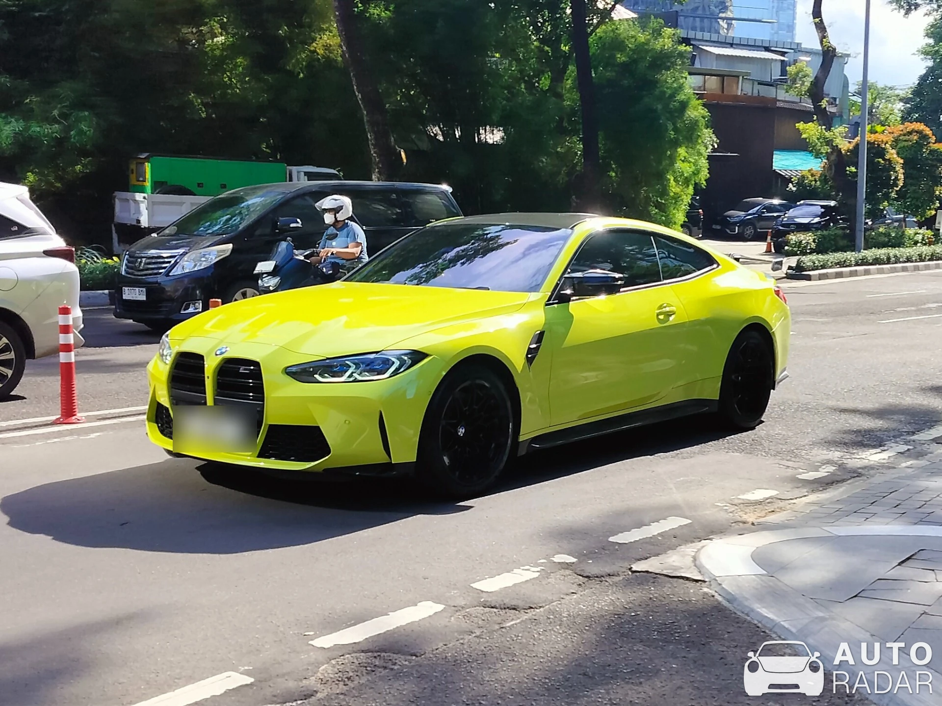 BMW M4 G82 Coupé Competition spotted in South Jakarta City, Indonesia
