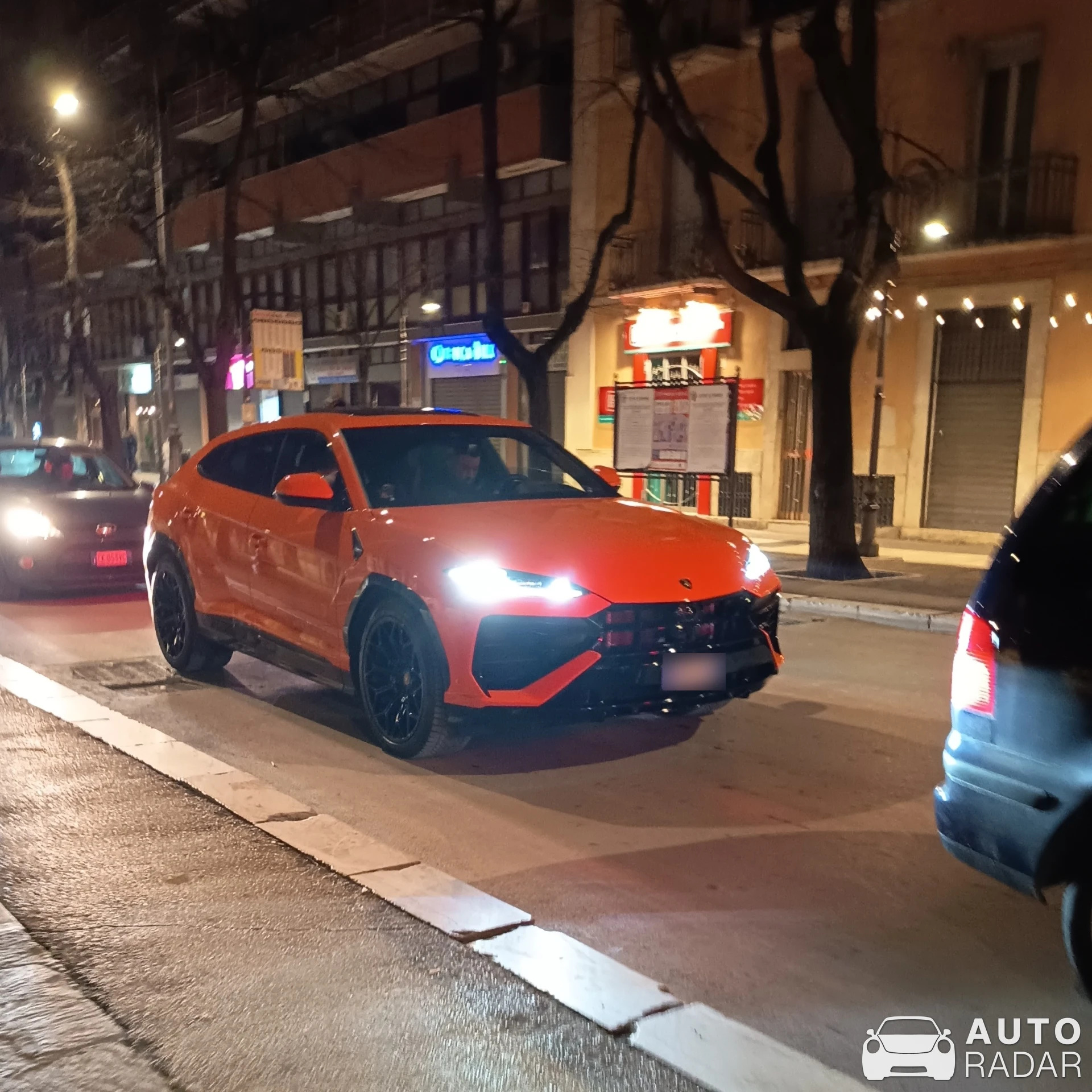 Lamborghini Urus SE spotted in Foggia, Italy