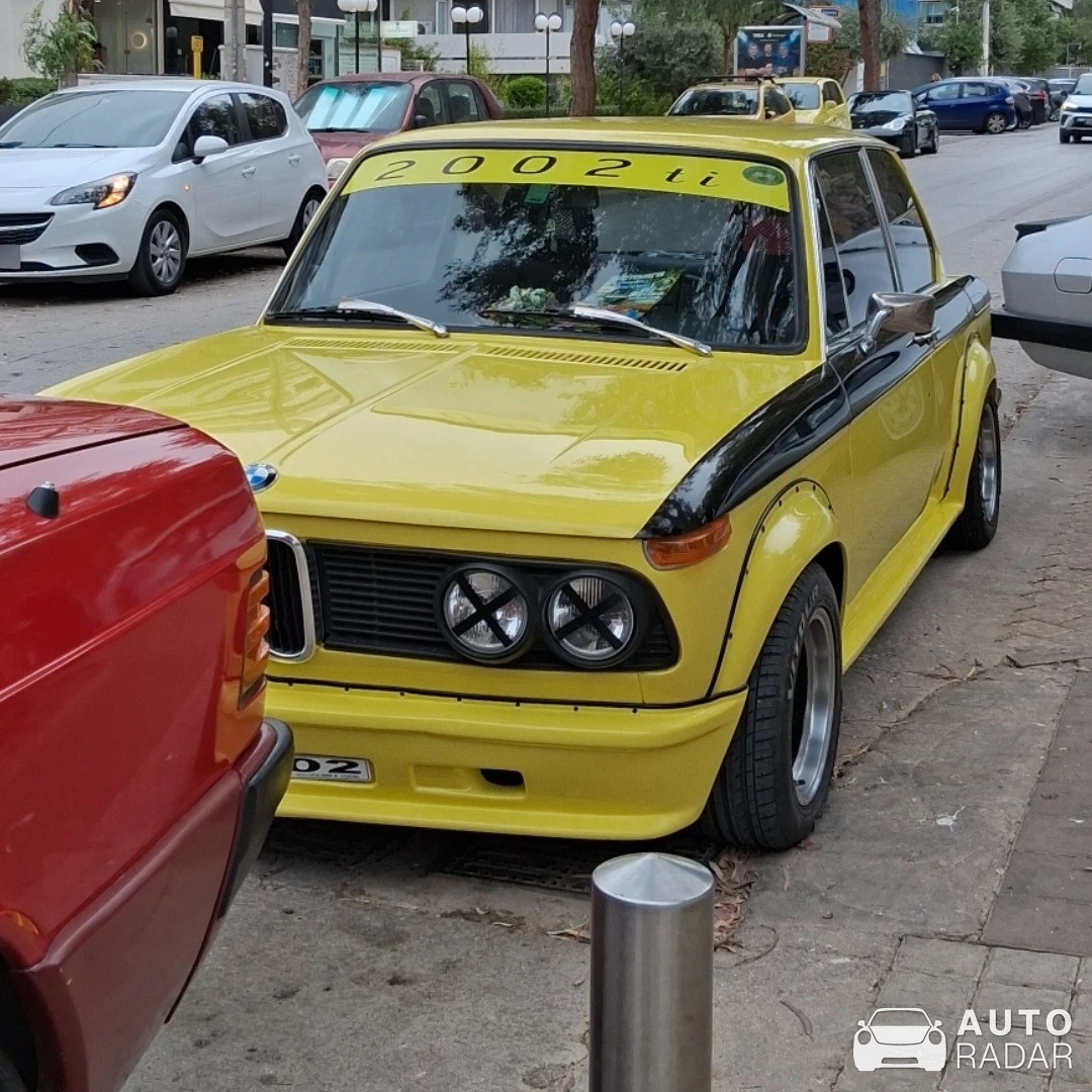 BMW 2002 ti spotted in Glyfada