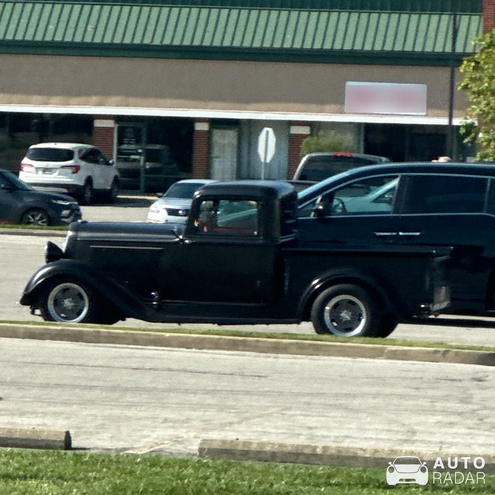 Ford Model B spotted in Avon
