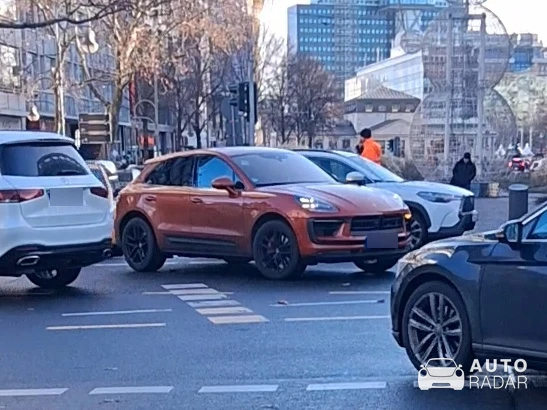 Porsche Macan spotted in Berlin, Germany