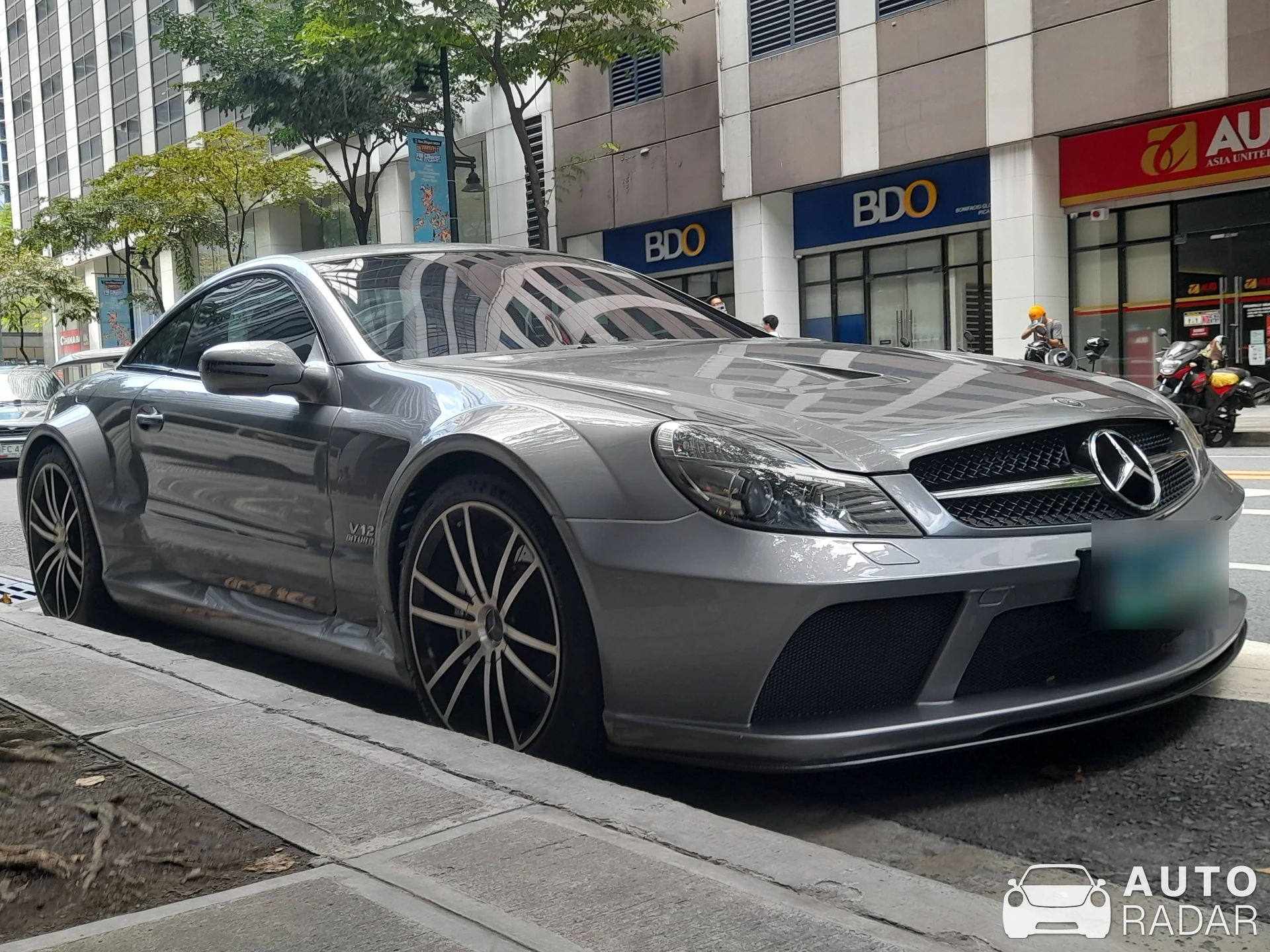 Mercedes-Benz SL 65 AMG Black Series spotted in Taguig, Philippines