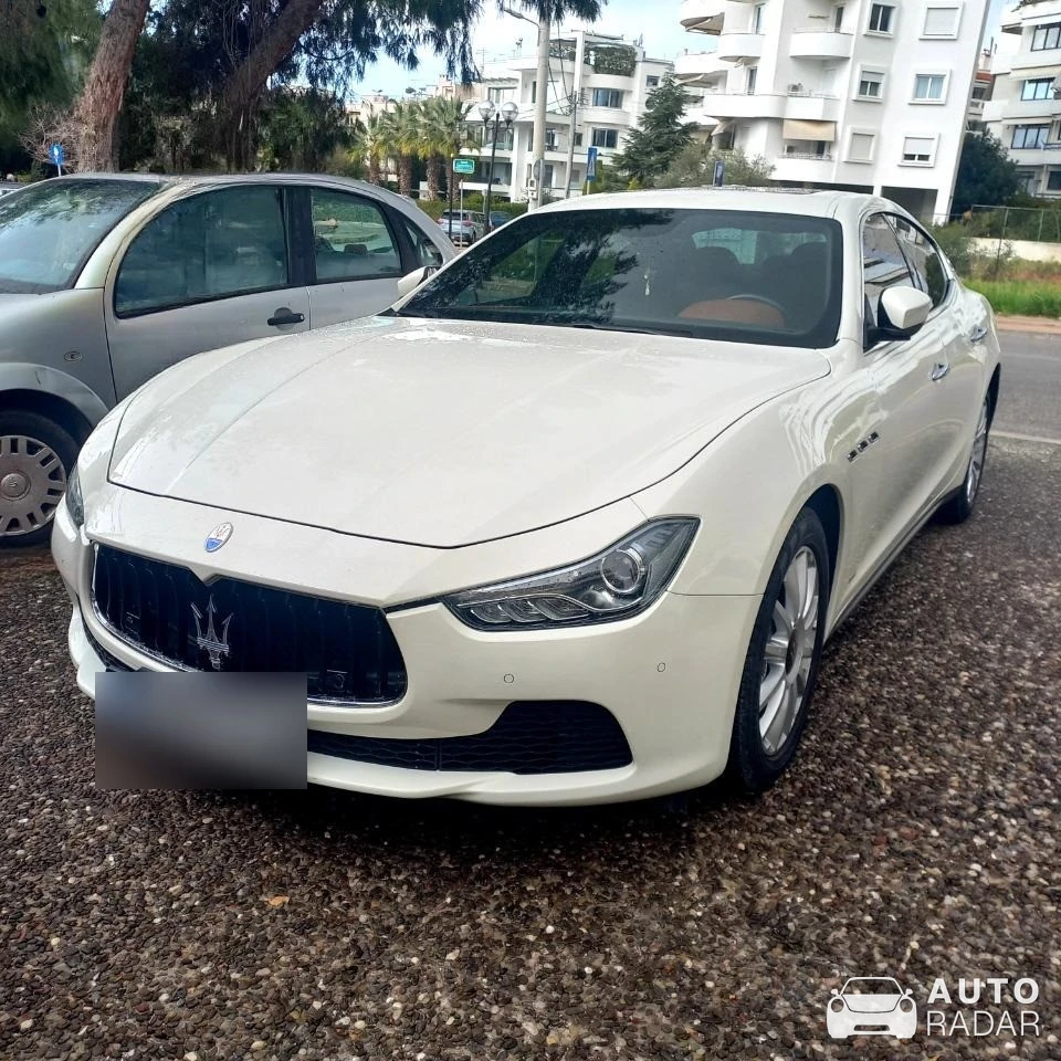 Maserati Ghibli spotted in Βούλα, Ελλάδα