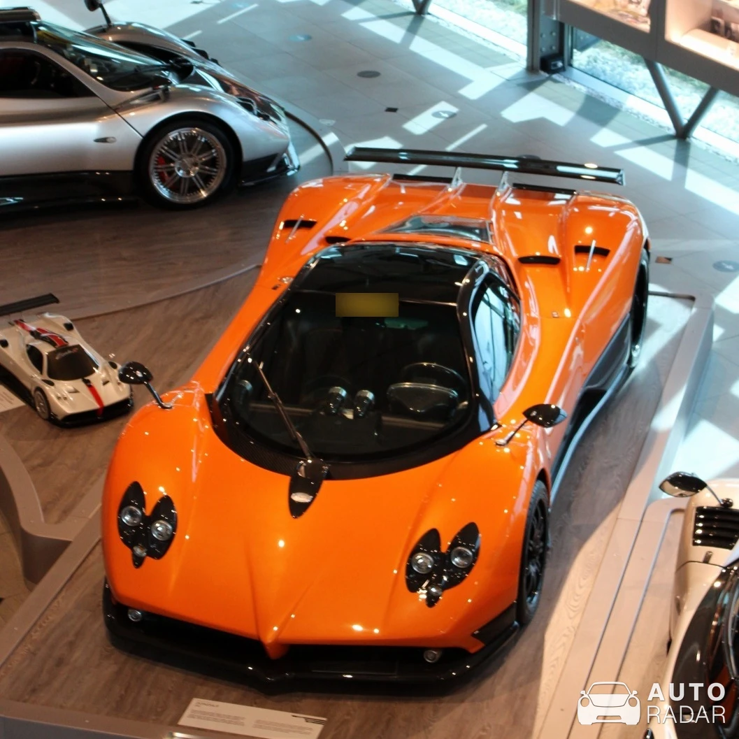 Pagani Zonda F spotted in San Cesario sul Panaro