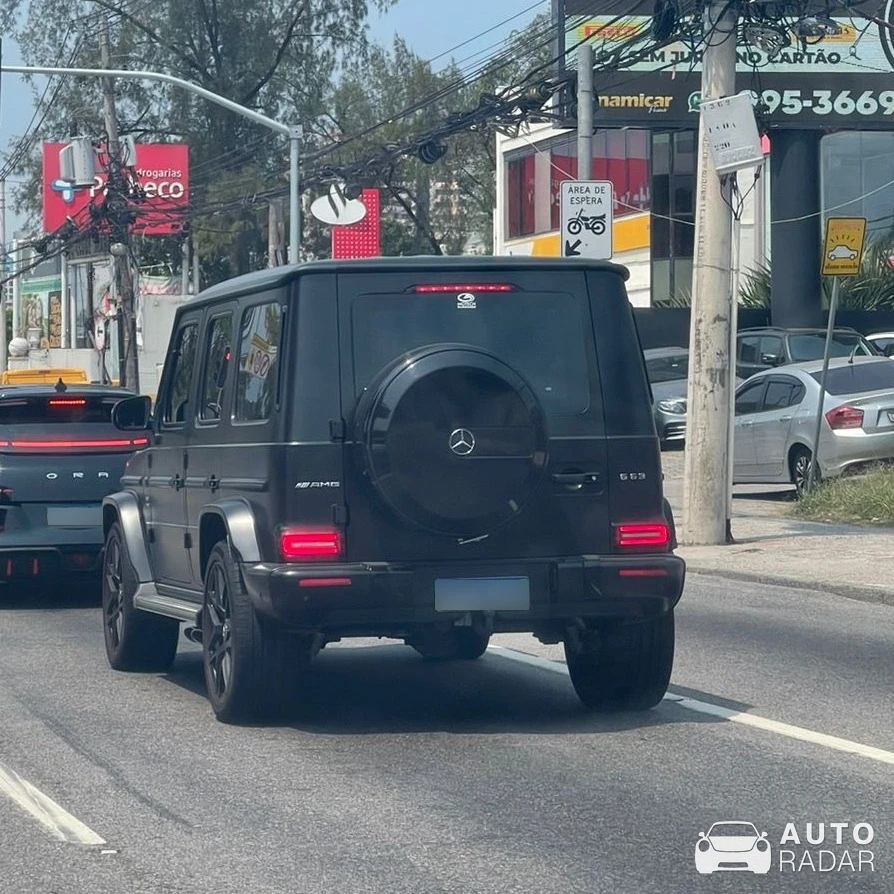 Mercedes-AMG G 63 spotted in Barra da Tijuca, Brazil