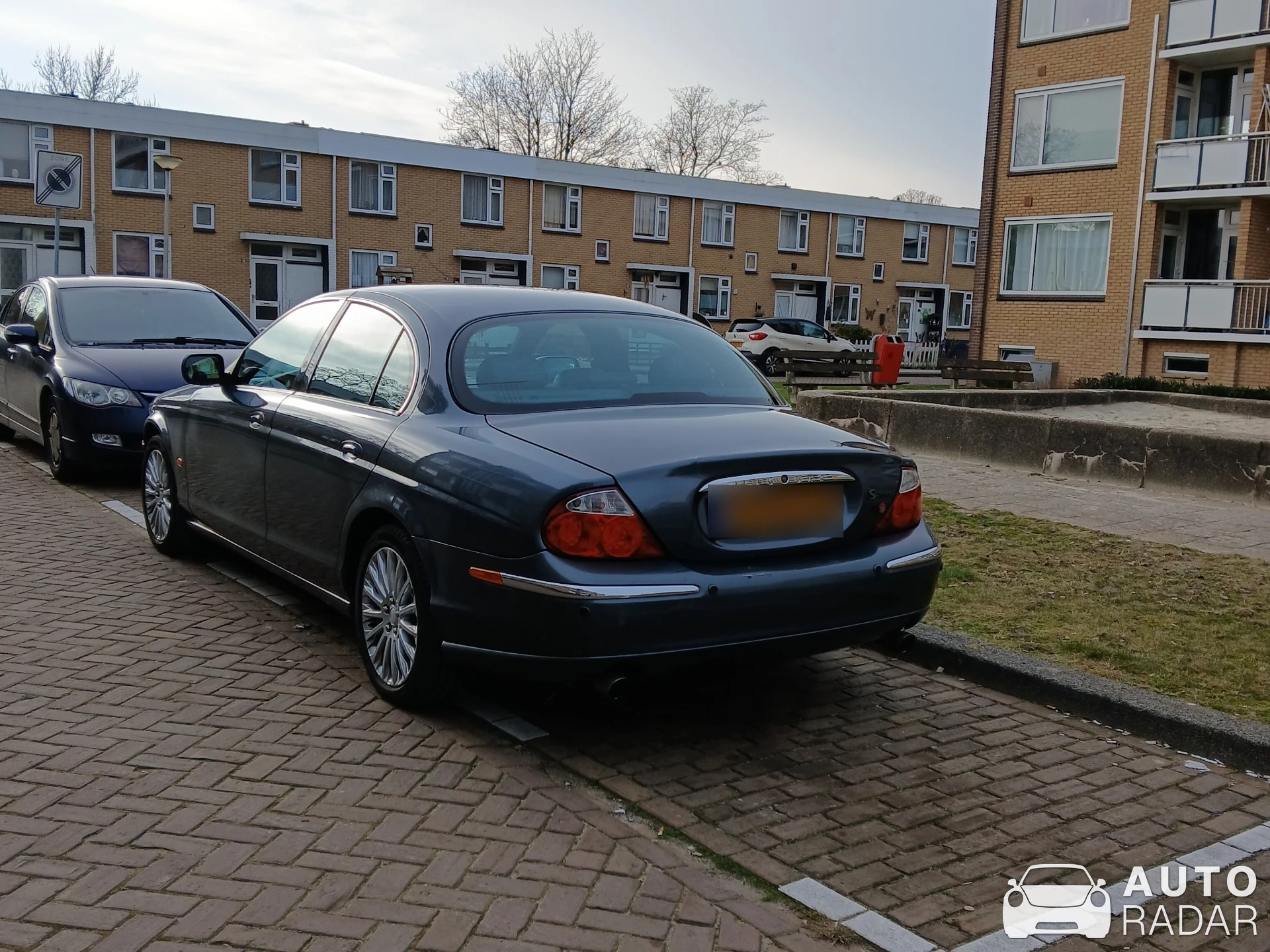 Jaguar S-Type V8 spotted in Hengelo