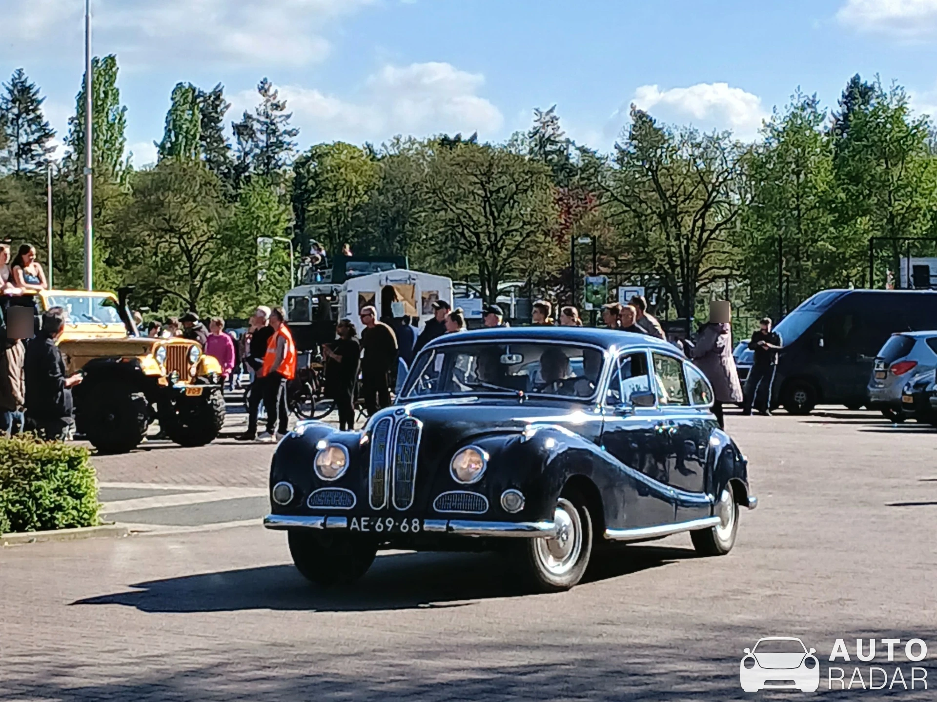 BMW 502 spotted in Silvolde