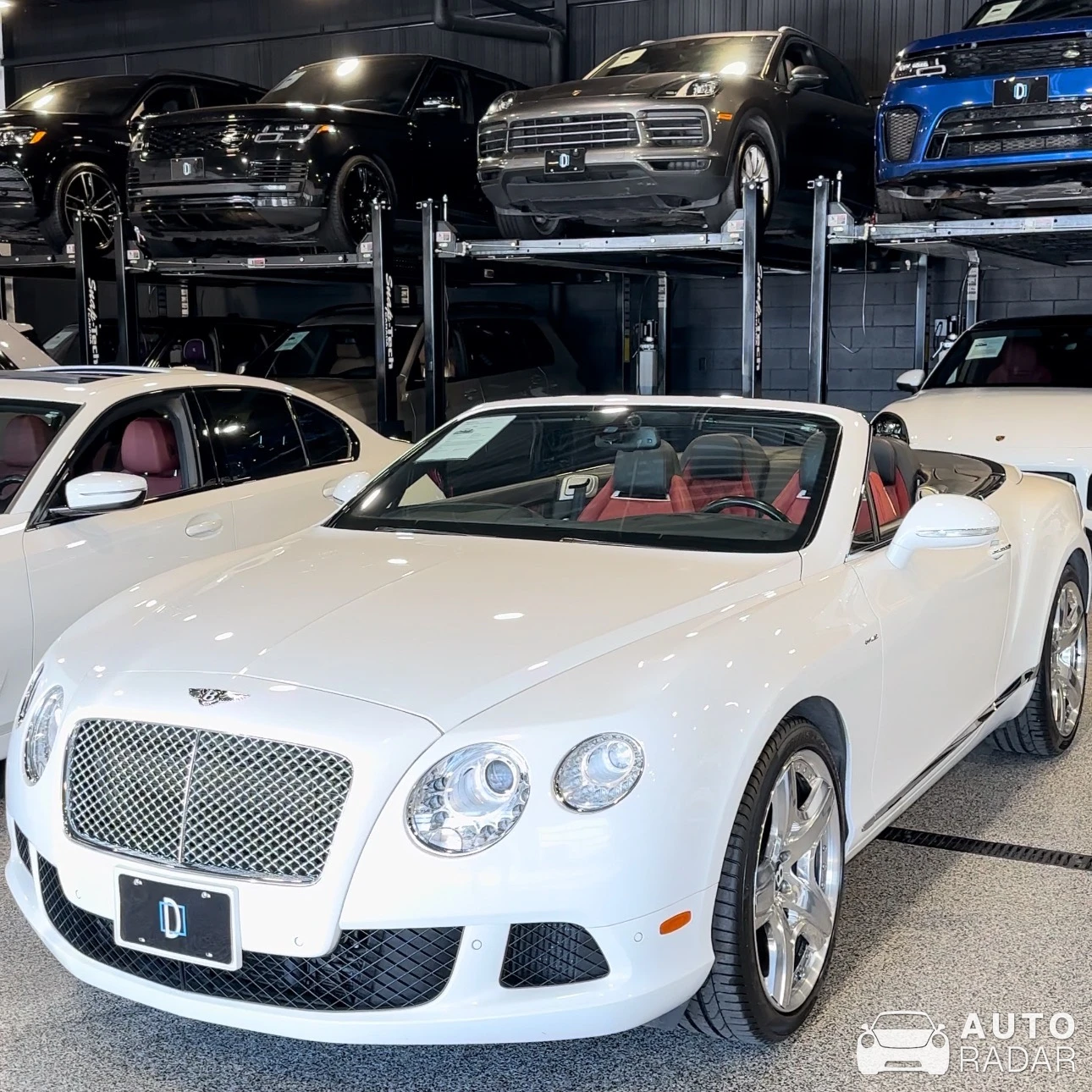 Bentley Continental Convertible spotted in Saint-Eustache, Canada