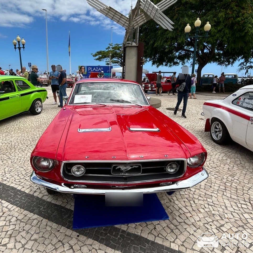 Ford Mustang GT spotted in Lisbon, Portugal