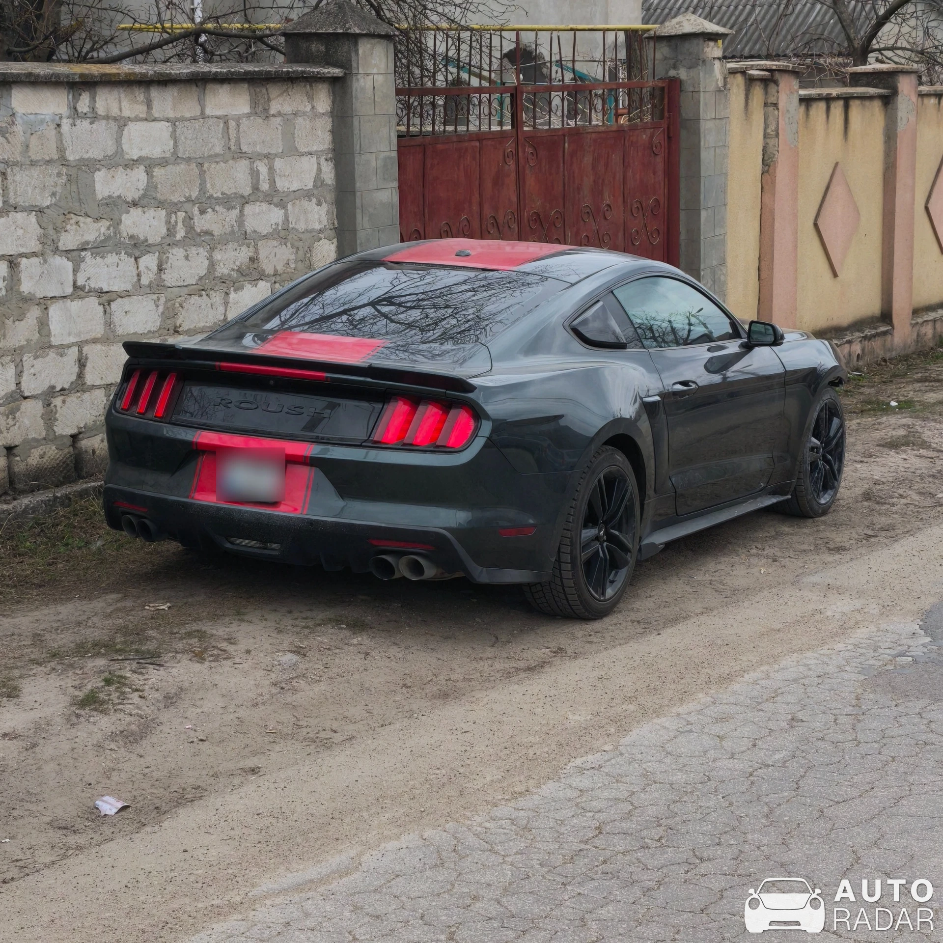 Ford Mustang Roush 428R spotted in Chișinău