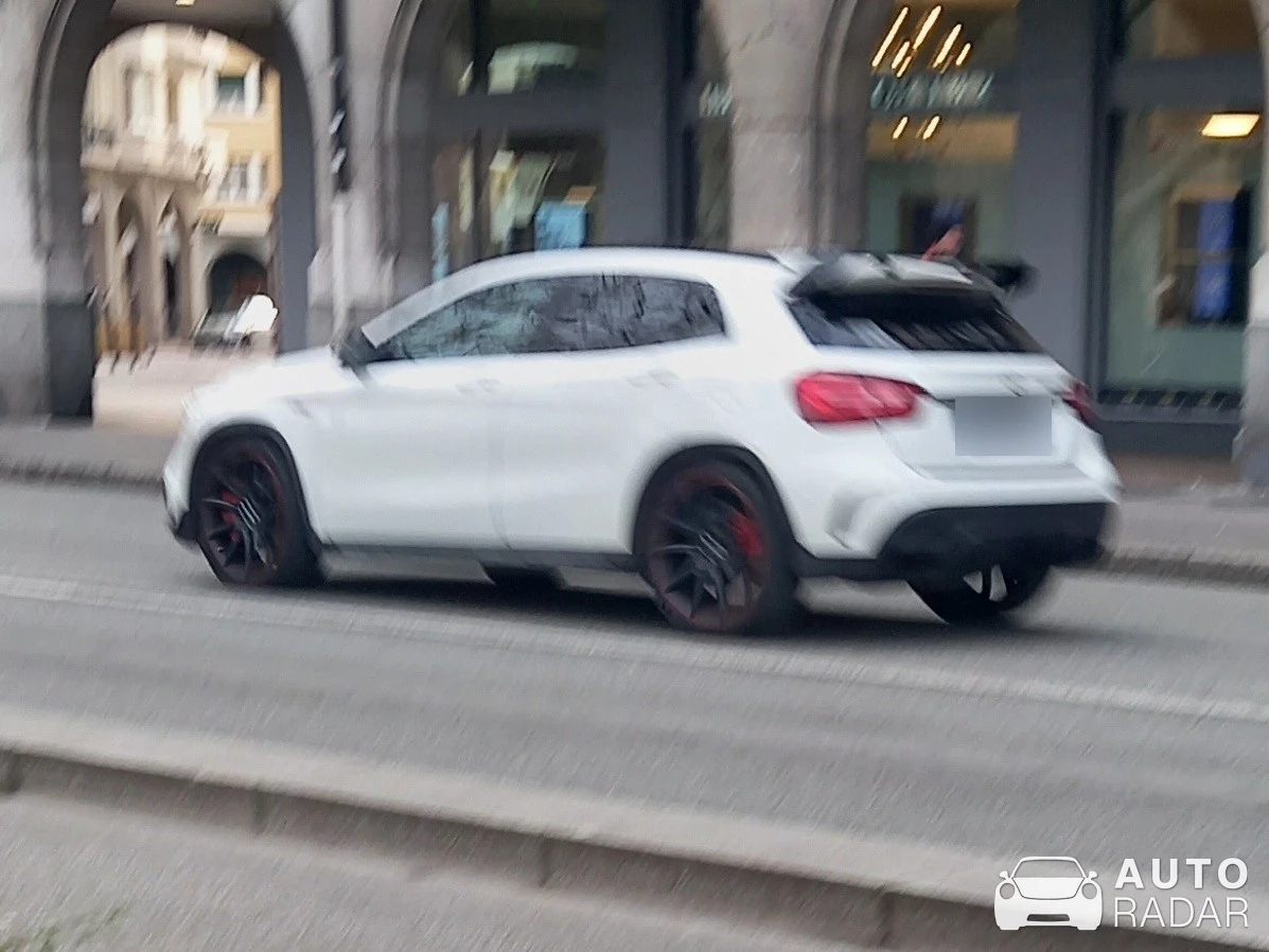 Mercedes-AMG GLA 45 X156 spotted in Annecy, France