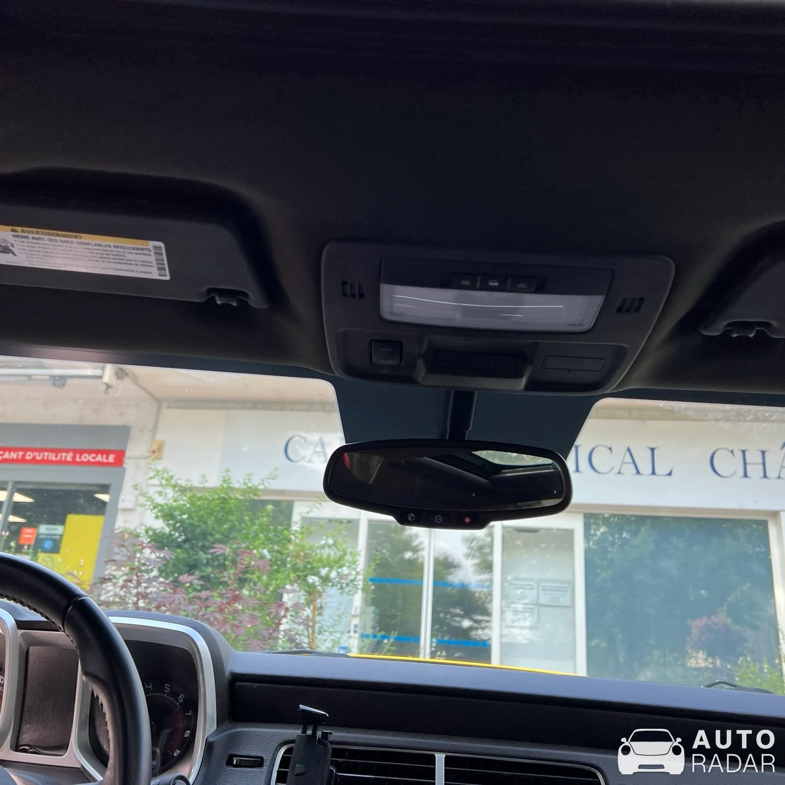 Chevrolet Camaro SS spotted in Tours