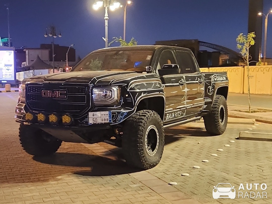 GMC Sierra 1500 Double Cab spotted in Riyadh