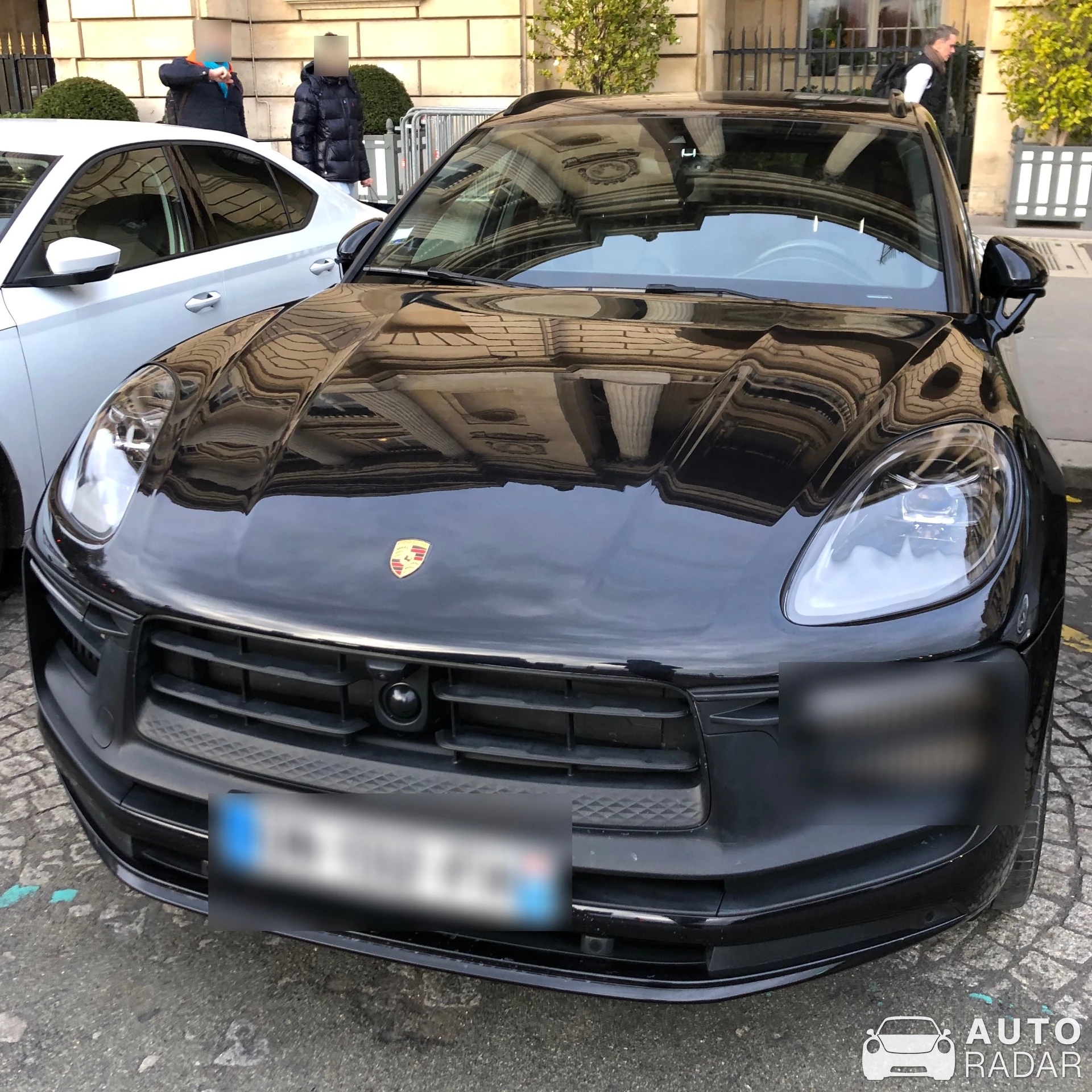 Porsche Macan GTS spotted in Paris, France