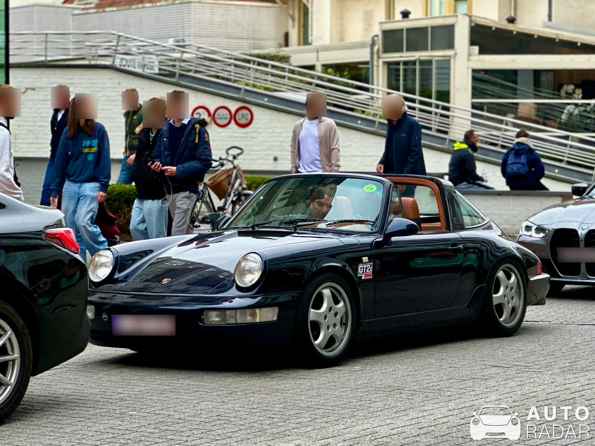 Porsche 964 Carrera 4 Targa spotted in Knokke-Heist