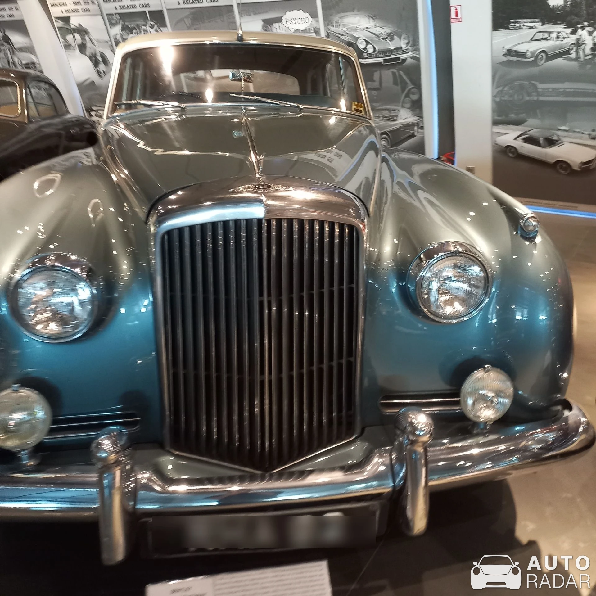 Bentley Continental S2 spotted in Athina