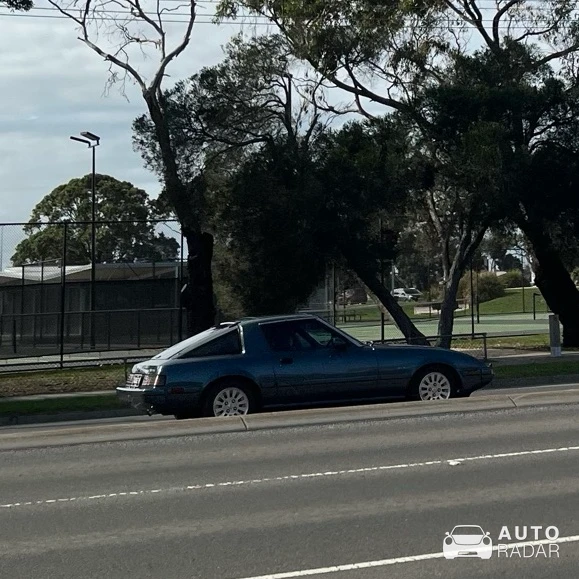 Mazda RX-7 FB3S spotted in Leopold